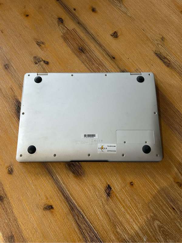 Mecer Guru Touchscreen Laptop
