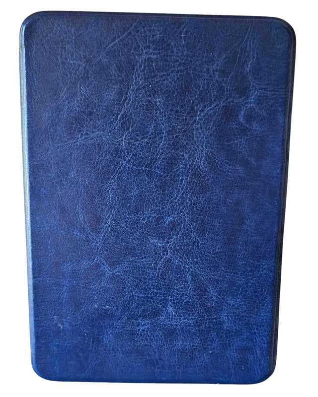 Amazon Kindle Paperwhite 10th GEN - 8GB - Wi-Fi - 6 Inch - with case
