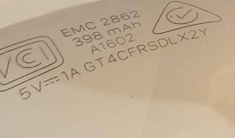 Genuine Apple Airpods Charging Case ONLY for Replacement - A1602