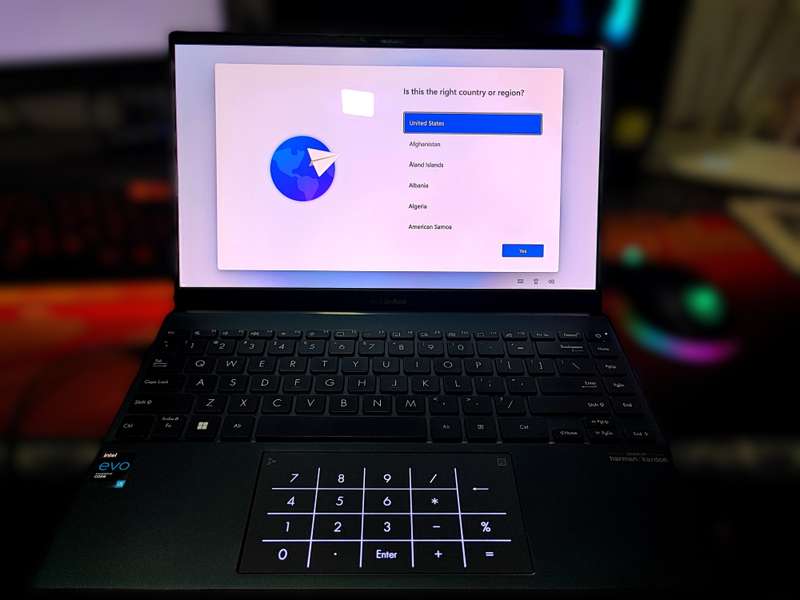 Asus Zenbook 13 OLED