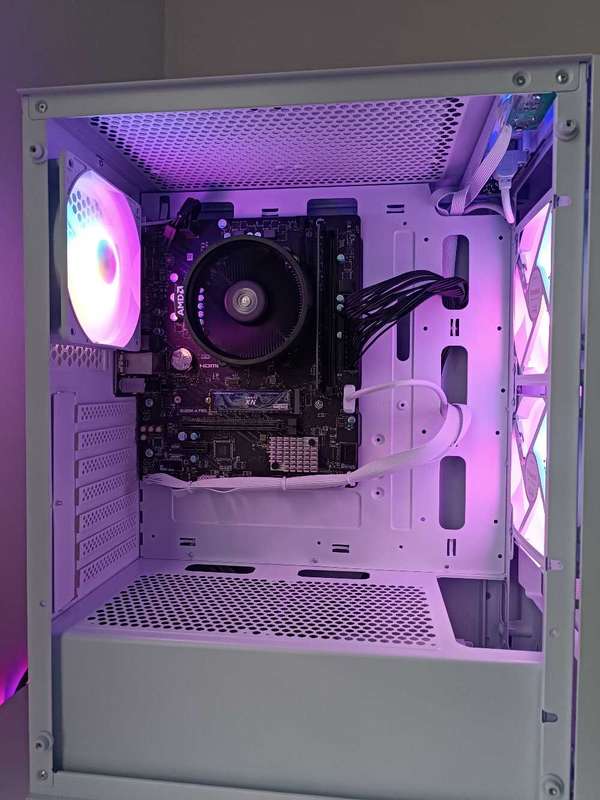 New Ryzen 5 Gaming PC