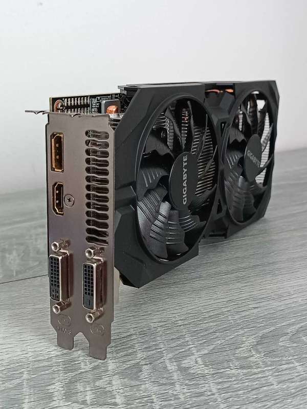 Radeon R9 380 4GB GPU
