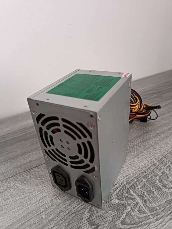 450 Watt Power Supply