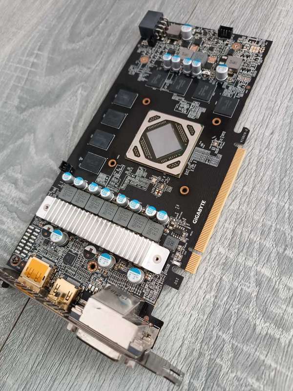 Radeon R9 380 4GB GPU
