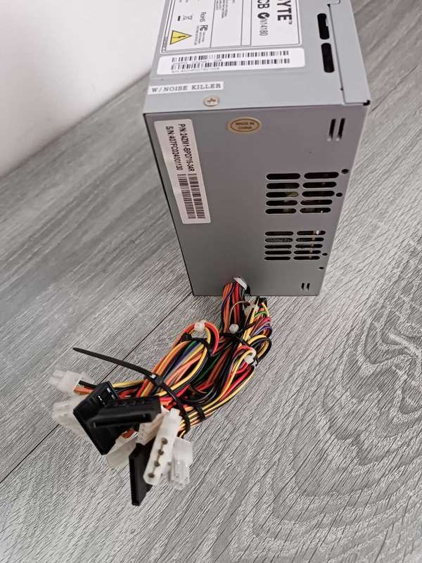 Gigabyte Power Supply