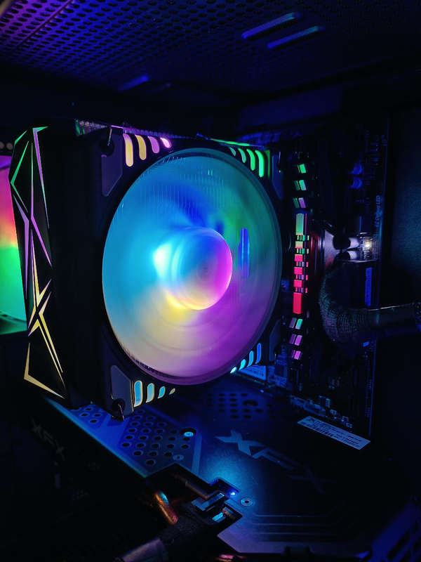 AMD Ryzen 7 Gaming PC