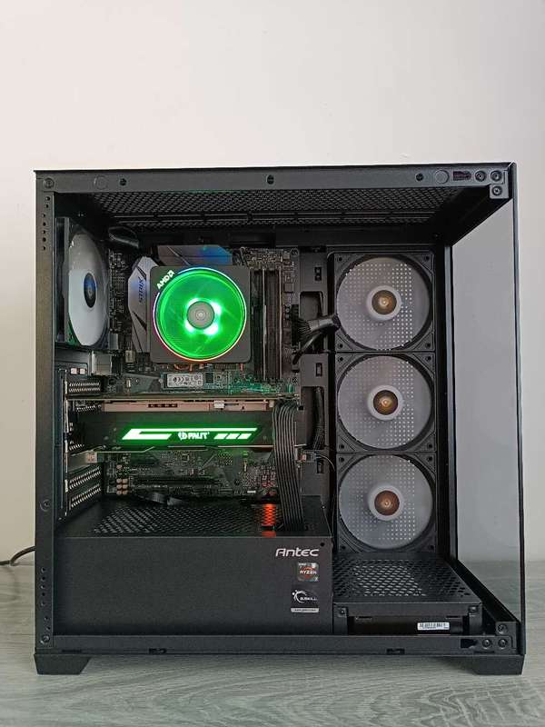 Antec Ryzen 7 Gaming PC