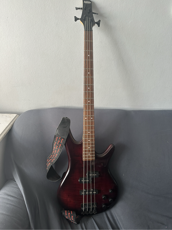Ibanez Gio GSR200SM 4 String Bass Guitar