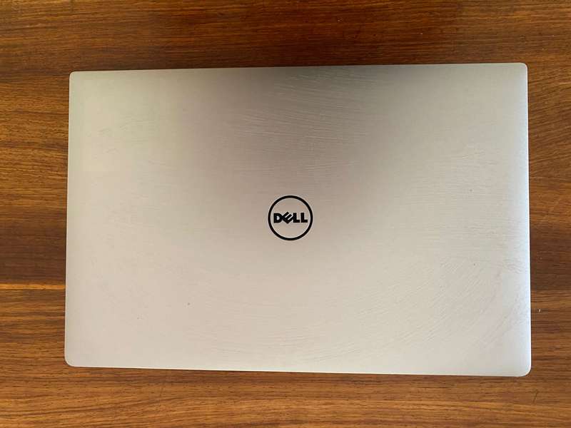 Dell Precision 5520