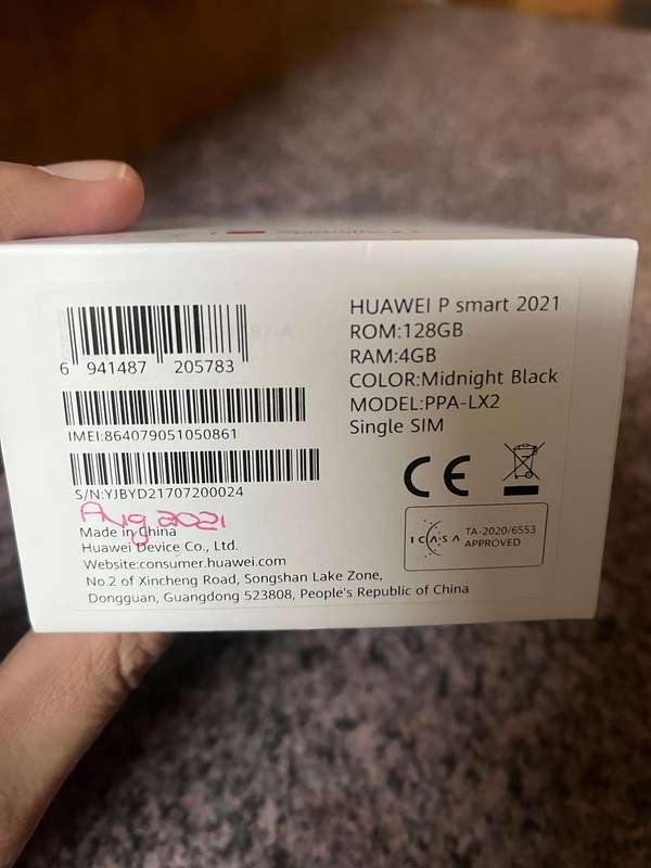 HUAWEI P SMART 128GB **GREAT BUY**