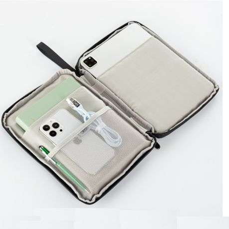 Tablet Case Organiser Sleeve for 9-11" Tablets / iPad - Black