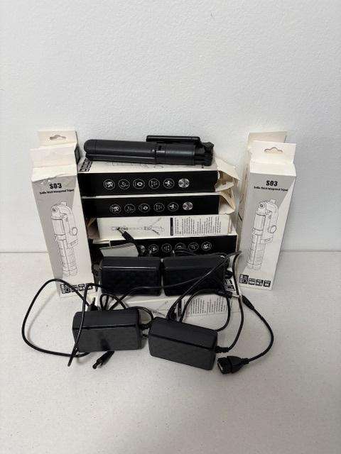 Box Full of Electronics  - For Parts / Repair - 17 ITEMS