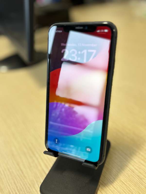 iPhone 11 64gb