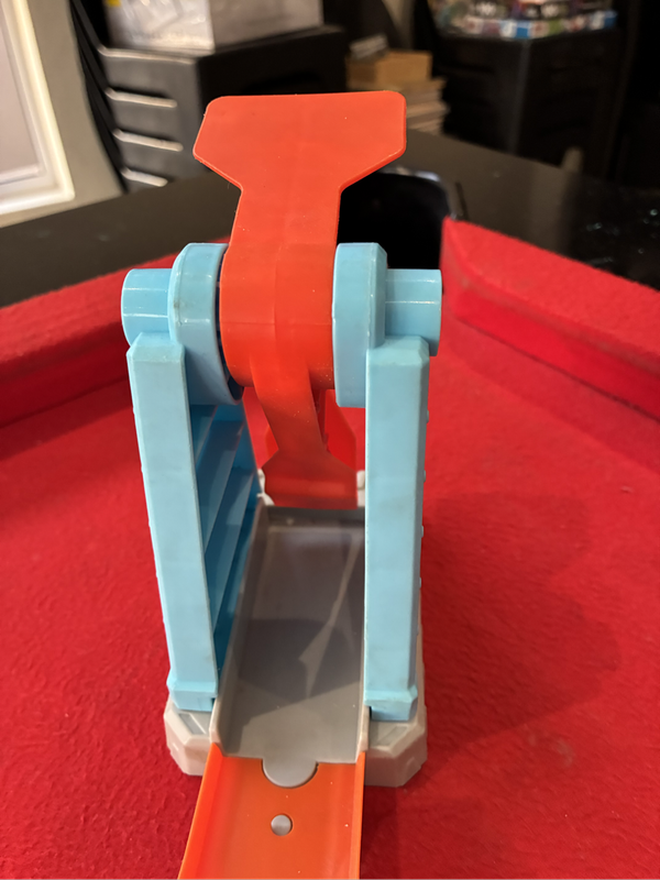 Hot Wheels Hill Climb Champion Set (Includes Two Cars)