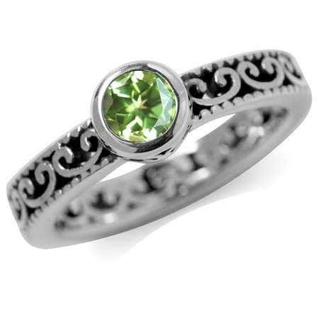 Sterling silver ring - PERIDOT (size 9 / R half)