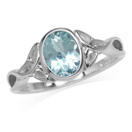 Sterling silver ring - BLUE TOPAZ (size 9.5 / S half)