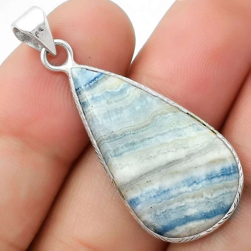 Sterling silver pendant - RARE BLUE SCHEELITE (Turkey)