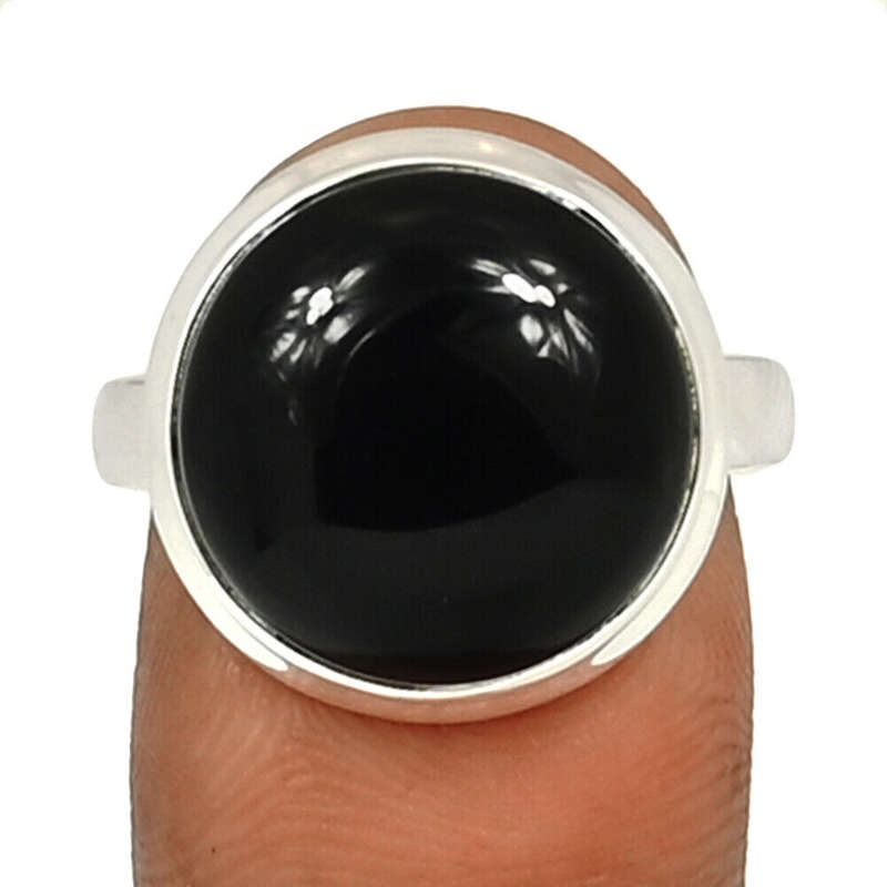 Sterling silver ring - ONYX (size 9.5 / R half)