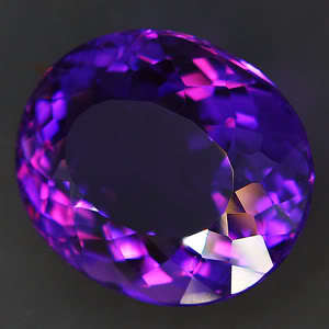 31.40ct AMETHYST oval (colour shift)