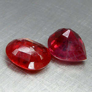 2.56ctw Pink red SAPPHIRE oval / pear set