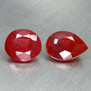 2.26ctw Orange red SAPPHIRE oval / pear set