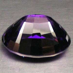 29.99ct AMETHYST oval (colour shift)