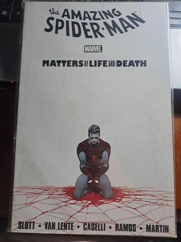 The Amazing Spider-Man: Matters of life and death [ISBN 9780785151036] (Marvel)