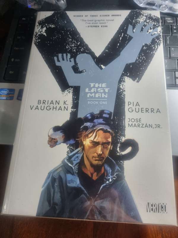 Y The Last man complete collection book 1 to book 5 (DC Vertigo)