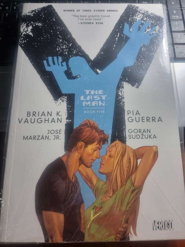 Y The Last man complete collection book 1 to book 5 (DC Vertigo)