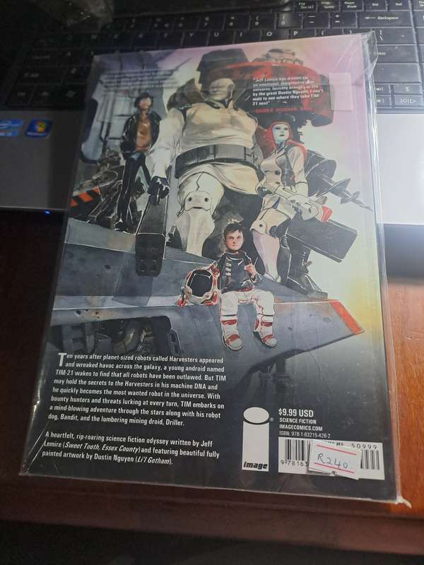 Descender Vol. 2 Tim Stars [ISBN 9781632154262] (Image)