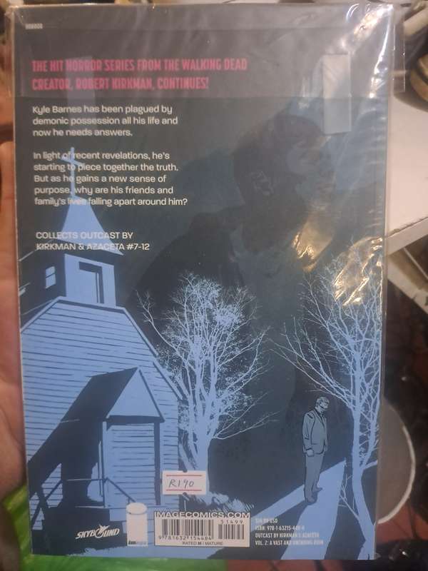 Outcast Vol.2 A Vast And Unending Run [ISBN 9781632154484] (Image)