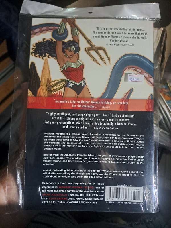 The New 52 Wonder Woman Vol.1 Blood [ISBN 9781401235628] (DC)