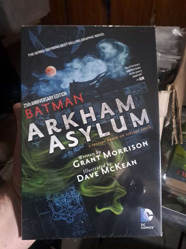 25Th Anniversary Batman  Arkham Asylum [ISBN 9781401251246] (DC)