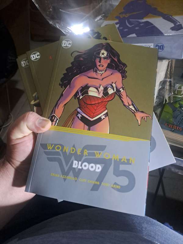 Wonder Woman  75Th Anniversary Commemorative Collection [ISBN 9781401265366] (DC)
