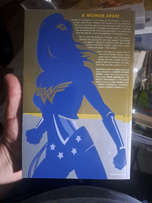 Wonder Woman  75Th Anniversary Commemorative Collection [ISBN 9781401265366] (DC)