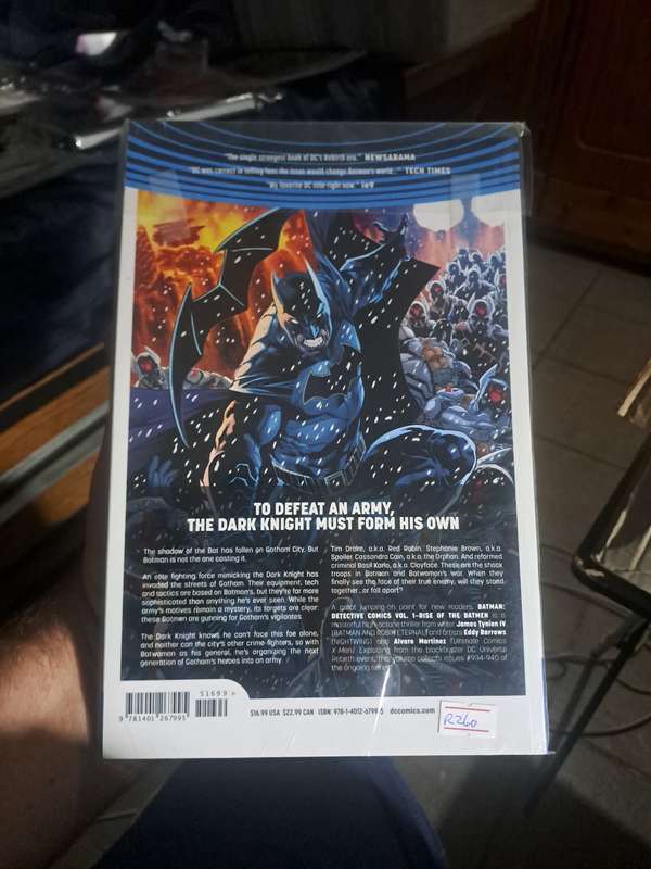 DC  Universe Rebirth Batman Detective Comics Vol.1 Rise Of The Batmen [ISBN 9781401267995] (DC)