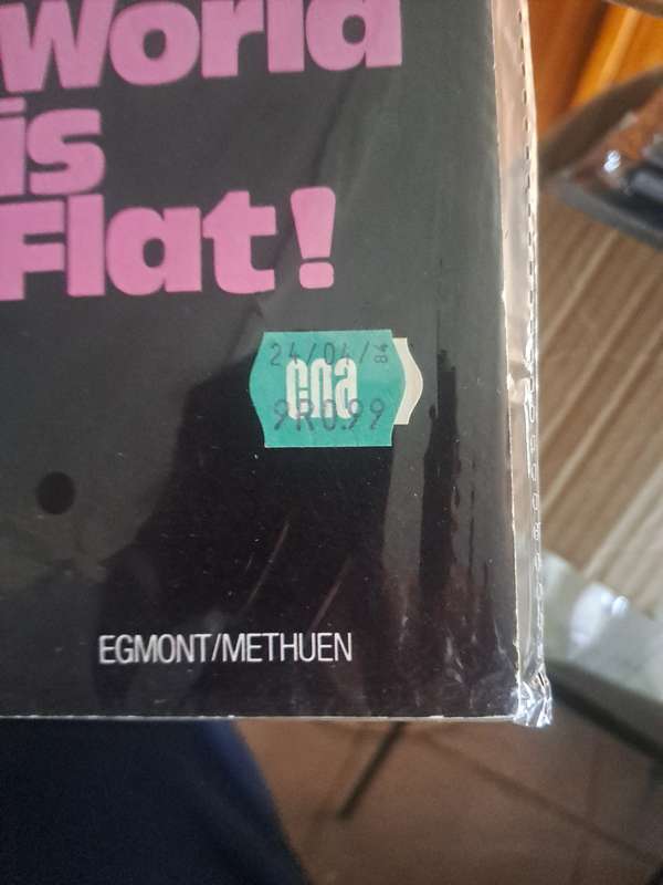 Hägar The Horrible  The World Is Flat [ISBN 0416050905] (Egmont/ Methuen)