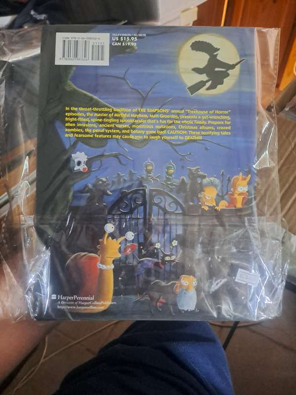 Bart Simpsons TreeHouse Of Horror  Heebie-Jeebie Hullabaloo [ISBN 9780060987626] ( Harper)