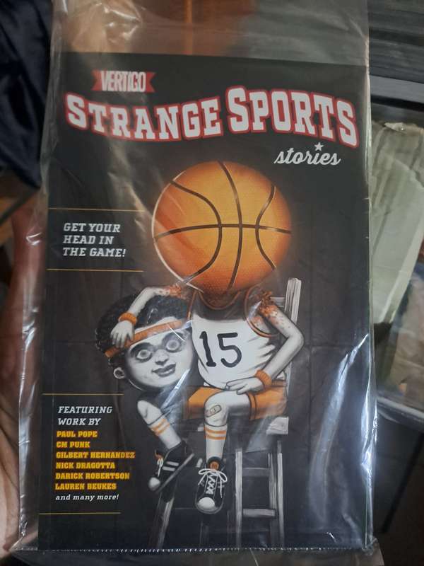 Strange Sports [ISBN 97814012258641] (Vertigo)