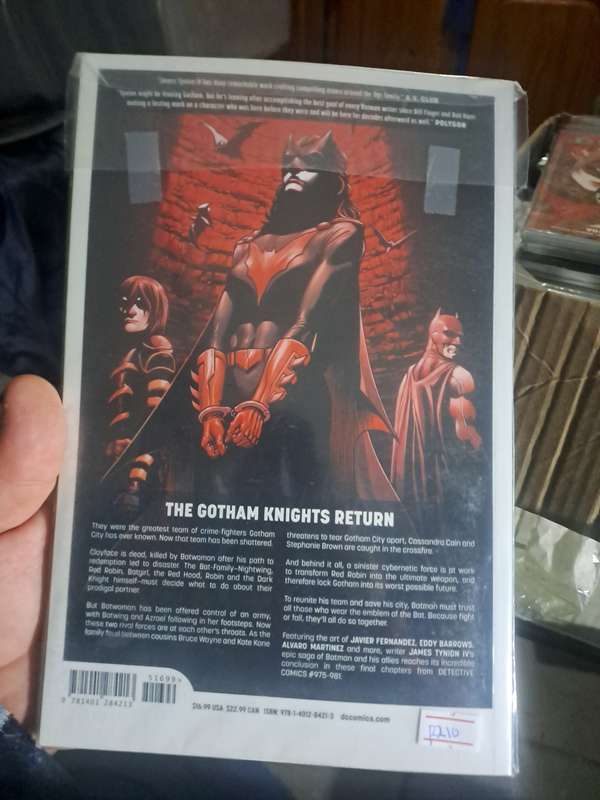 Batman  Detective Comics Vol.7 Batmen Eternal [ISBN 9781401284213] (DC)