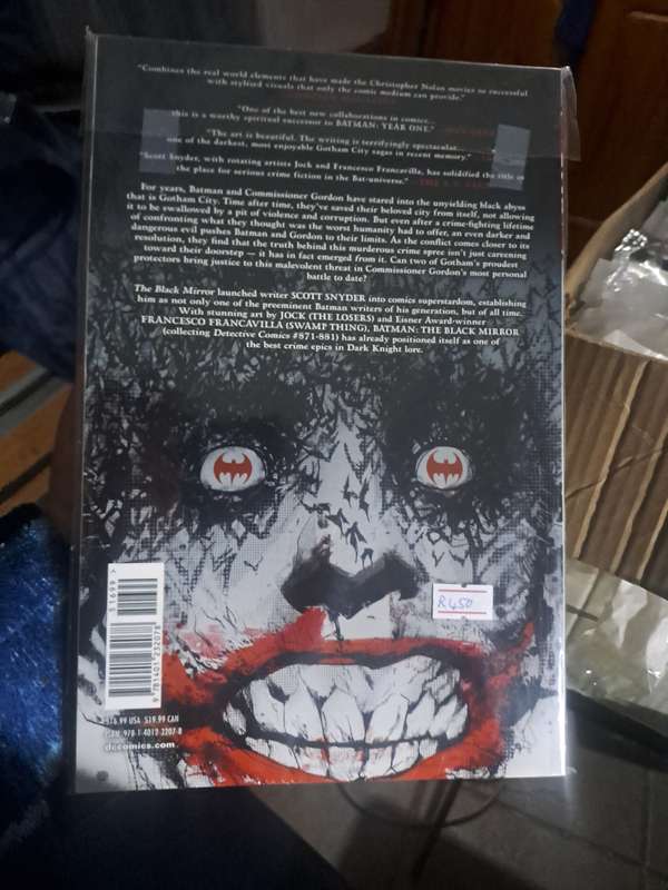 Batman The Black Mirror [ISBN 9781401232078] (DC)