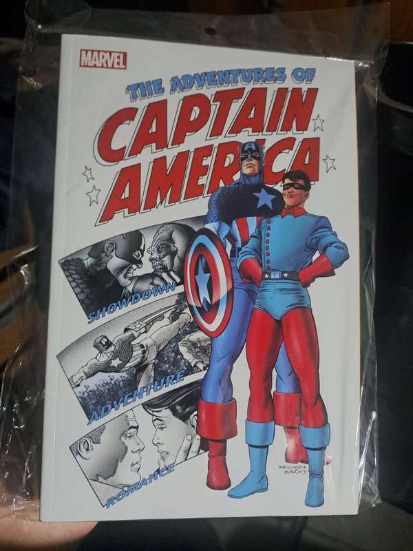 The Adventures Of Captain America [ISBN 9781302910365] (Marvel)
