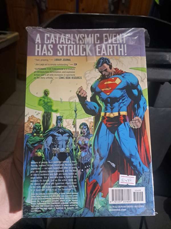 Superman For Tomorrow [ISBN 9781401237806] (DC)