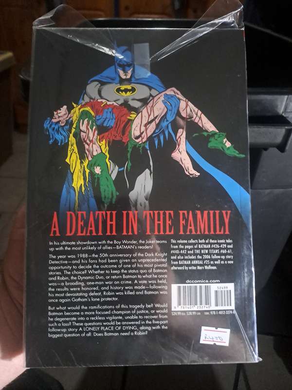 Batman  A Death In The Family [ISBN 9791401232740](DC)
