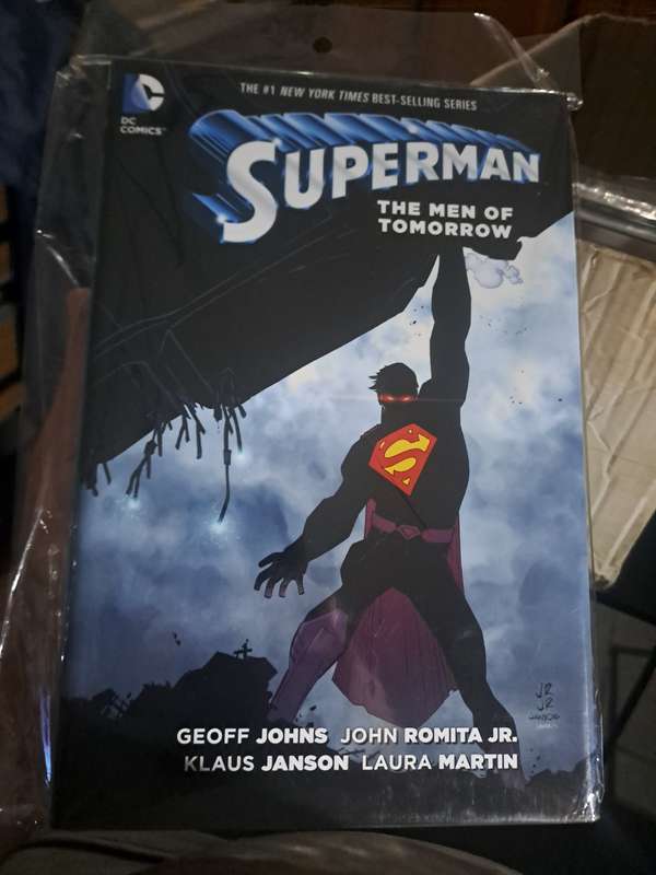 Superman The Men Of Tomorrow [ISBN 9791401252397] (DC)
