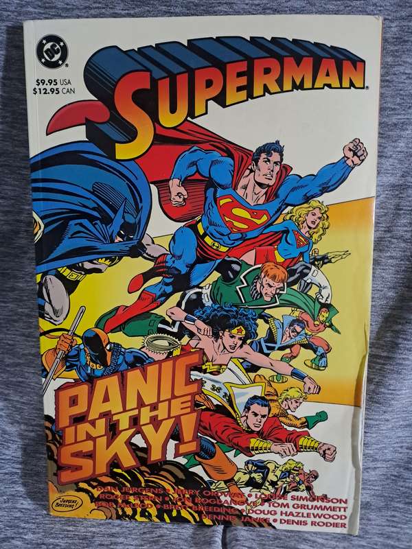 Superman: Panic In The Sky [ISBN 1563890941] (DC Comics) (please note it has slight damage on cover)