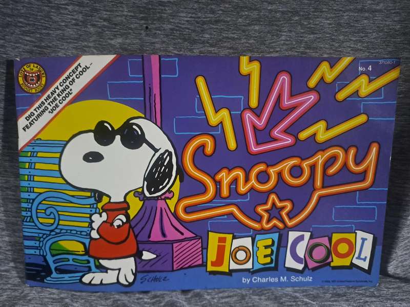 Snoopy (2 Comics)(see pics for condition)