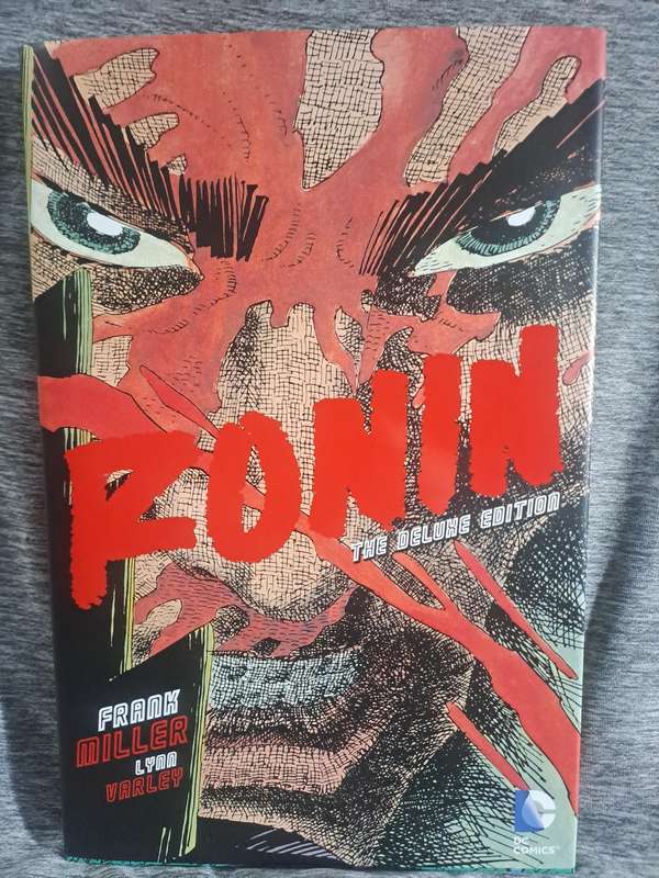 Ronin: The Deluxe Edition [ISBN 9781401248956](DC Comics)