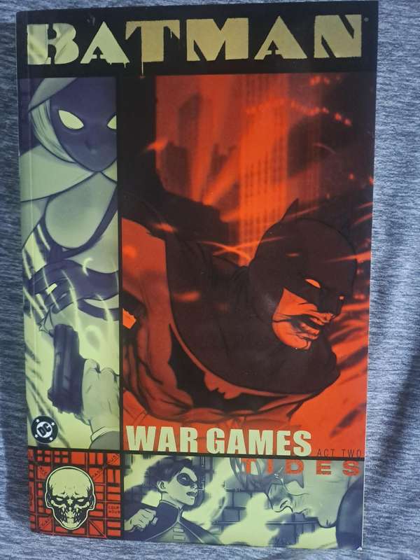 Batman War Games Graphic Novel Set of 3 (DC Comics)