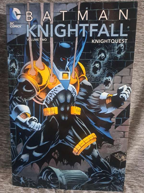 Batman Knightfall Vol.2 Knightquest [ISBN 9781401235369](DC Comics)